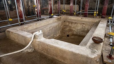 Lava up: New mineral study reveals buried 'dirt' about bath time in ancient Pompeii