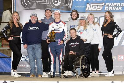 Emerson Axsom scores Chili Bowl prelim in real team environment