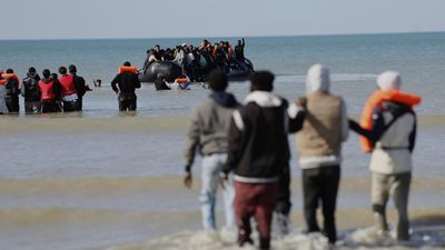 France bans 10 British 'far-right activists' over anti-migrant actions