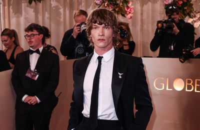 Connor Storrie's dad hasn't seen Heated Rivalry