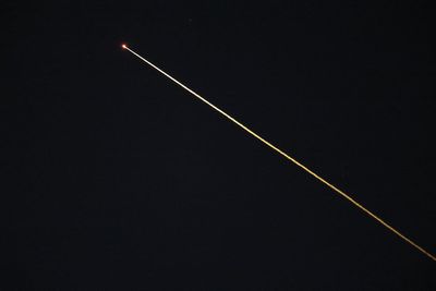 Nasa astronauts return from space station after medical evacuation