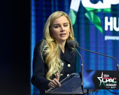 Dutch far-right activist Eva Vlaardingerbroek appears to lose right to UK visa-free travel