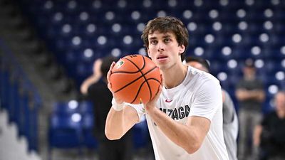 Gonzaga Star Braden Huff to Miss Significant Time With Knee Injury
