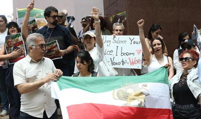 ‘You need to hang up now’: Australians report surveillance of phone calls with relatives in Iran amid uprising