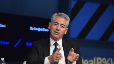Bill Ackman just showed how tone deaf billionaires by making a giant donation to the ICE officer who killed Renee Good