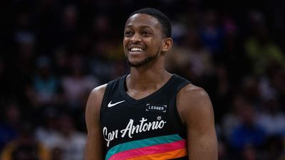 By Sharing the Ball, De’Aaron Fox Helped Unlock the Spurs