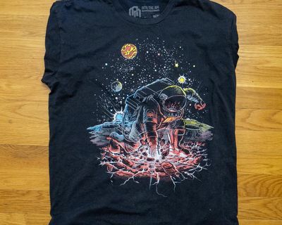 My favorite T-shirt from this bulletproof brand still looks good after 300-plus washes