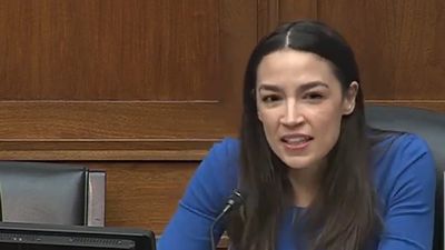 AOC Says Trillions From Healthcare Cuts Went to ICE—Patients Bear the Cost of Lost Funding