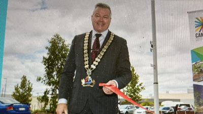 Mayor wins $250,000 over defamatory Facebook posts