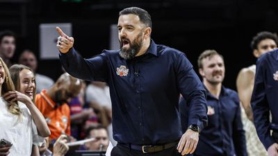 Taipans star demands consistency over NBL calls