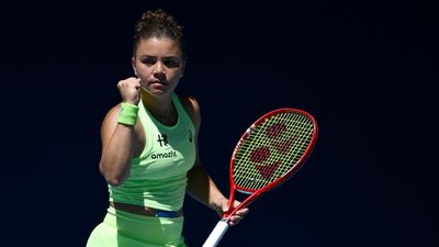 'Enjoy my Sunday': Paolini powers on day one of Open