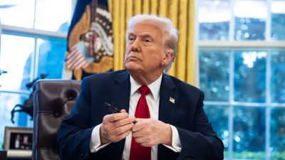 I Asked ChatGPT What Would Happen if Trump Eliminated Income Tax — Here’s What It Said