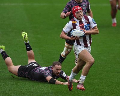 Bielle-Biarrey hat-trick fires holders Bordeaux to Champions Cup victory at Bristol