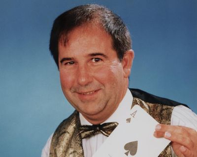 Paul MacLeavy obituary