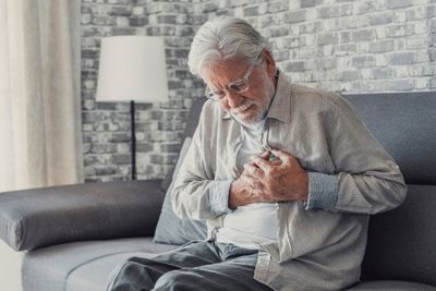 7 Silent Symptoms of Heart Failure Most Seniors Ignore