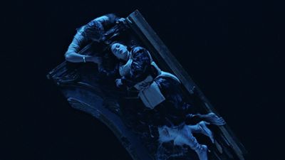 James Cameron Knows The Answer, Is Tired Of Being Asked About 'The F---ing Raft!' In Titanic