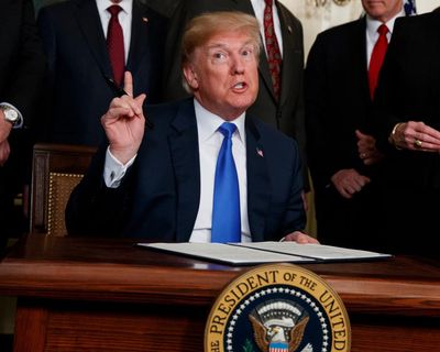 Hanson reveals ambition to turn One Nation into viable party of government after record poll showing – as it happened