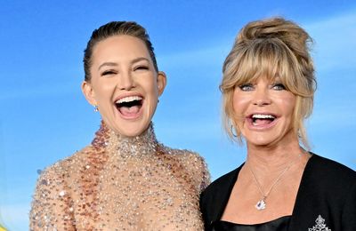 Kate Hudson jokes penning script to finally star in film with mom Goldie Hawn