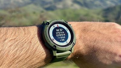 The COROS NOMAD is the ideal hiking watch for thrifty nature lovers who need on-wrist maps and can live without a few Garmin tricks or mainstream smarts