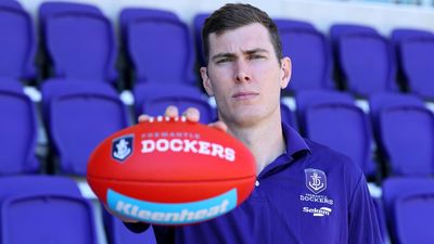 Dockers recruit 'brings the noise' to ruck battle
