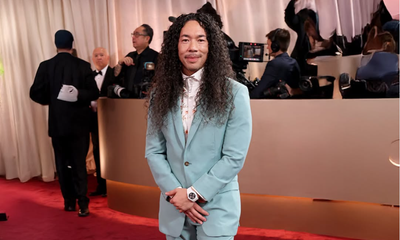 Glambot Guy Finally Responds To Viral Jennifer Lopez Red Carpet Clip - Did He Admit JLo Was The Worst?