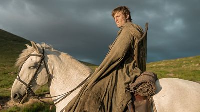 What is a hedge knight in the new Game of Thrones spin-off, A Knight of the Seven Kingdoms?