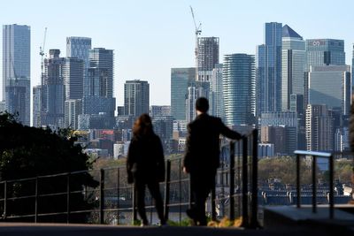 Fact check: US debt is held by both people and governments