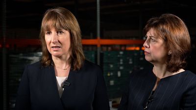 Rachel Reeves: UK 'working intensely' with US to de-escalate tensions after Trump tariff threat over Greenland