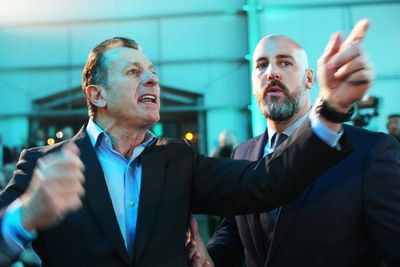 Robert Jenrick heckled at first constituency speech since Reform defection