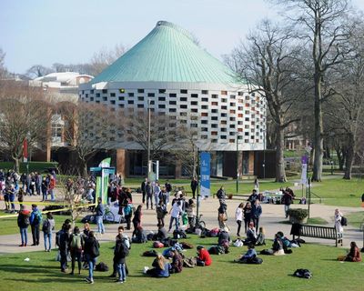 UK ministers scrap foreign students target in shift to overseas hubs strategy