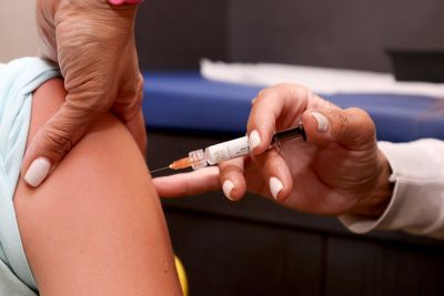 Positive thinking boosts vaccine effectiveness, study finds
