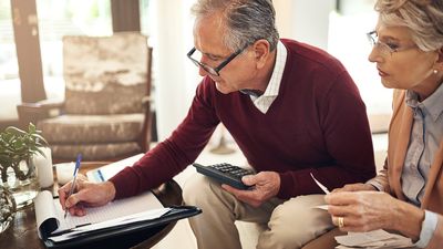6 Benefits To Filing Taxes Early for Retirees