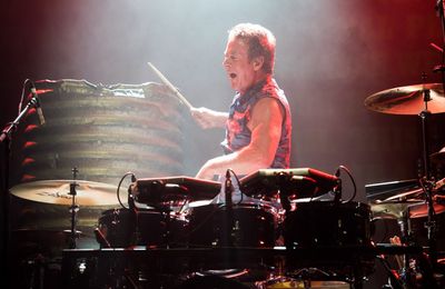 Midnight Oil founder Rob Hirst dies aged 70 after battle with cancer