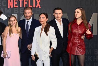 Nicola Peltz reluctant to pose for Beckham family red carpet photo in resurfaced footage