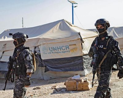 Kurdish forces withdraw from IS detention camp in north-east Syria