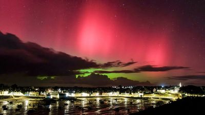 Severe G4 geomagnetic storm sparks jaw-dropping northern lights worldwide (photos)