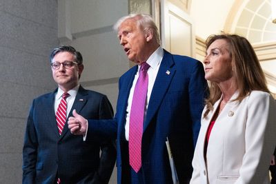 Trump continues to play kingmaker in Republican primaries