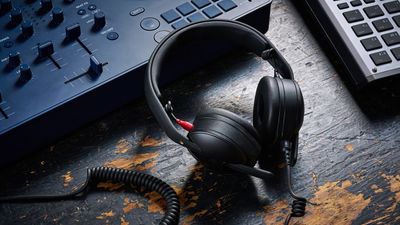 “A good combination of comfort and sonics in a lightweight design”: Rode NTH-50 review