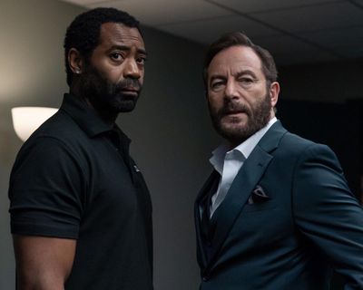 Heavyweight review – locker room becomes pressure cooker in real-time boxing face-off