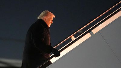 Trump arrives in Davos as Europe struggles for unity over Greenland