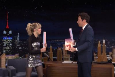 Jennette McCurdy celebrates new book with noiseless confetti after extreme reaction went viral