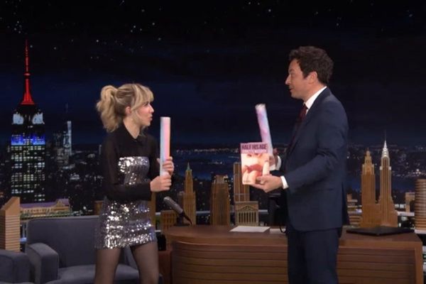 Jennette McCurdy celebrates new book with noiseless confetti after extreme reaction went viral