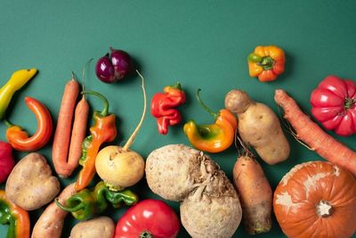 The Rise of ‘Imperfect’ Produce Lines: How Ugly Fruit Is Saving Shoppers 30%