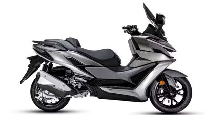 SYM’s Cruisym 400 Is Proof That It's Time To Take Big Scooters Seriously