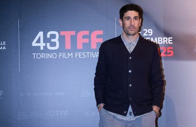 Jason Biggs showed notorious American Pie scene to son