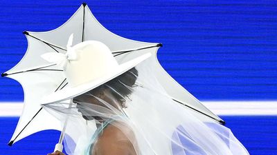 Osaka keeps fans guessing with Open fashion show