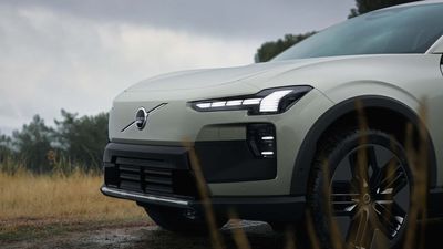 The Volvo EX60 Cross Country Has Something The Rivian R2 Doesn’t