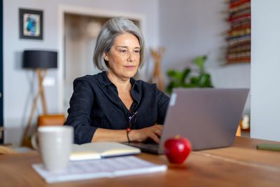 6 Medicare Enrollment Records That Need Correction Early