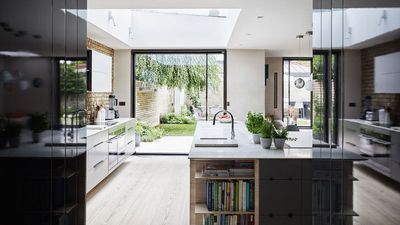 These $8 Silicone Dishwasher Bags are So Smart, I Can’t Believe I’ve Lived Without Them – They’re Great for Securing Small Utensils