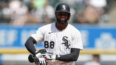 Luis Robert Trade Grades: Mets Take Worthwhile Risk on High-Upside White Sox CF